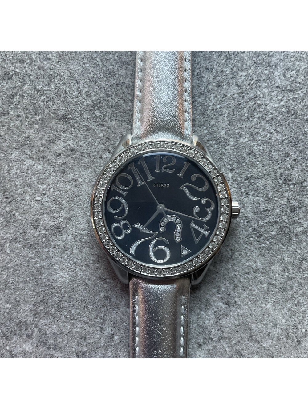 Guess Crystal Bezel Womens Watch Silver Leather Band 37mm Silver Tone Case A2